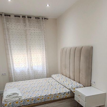 Casa El Oasis Apartment Madrid Exterior photo